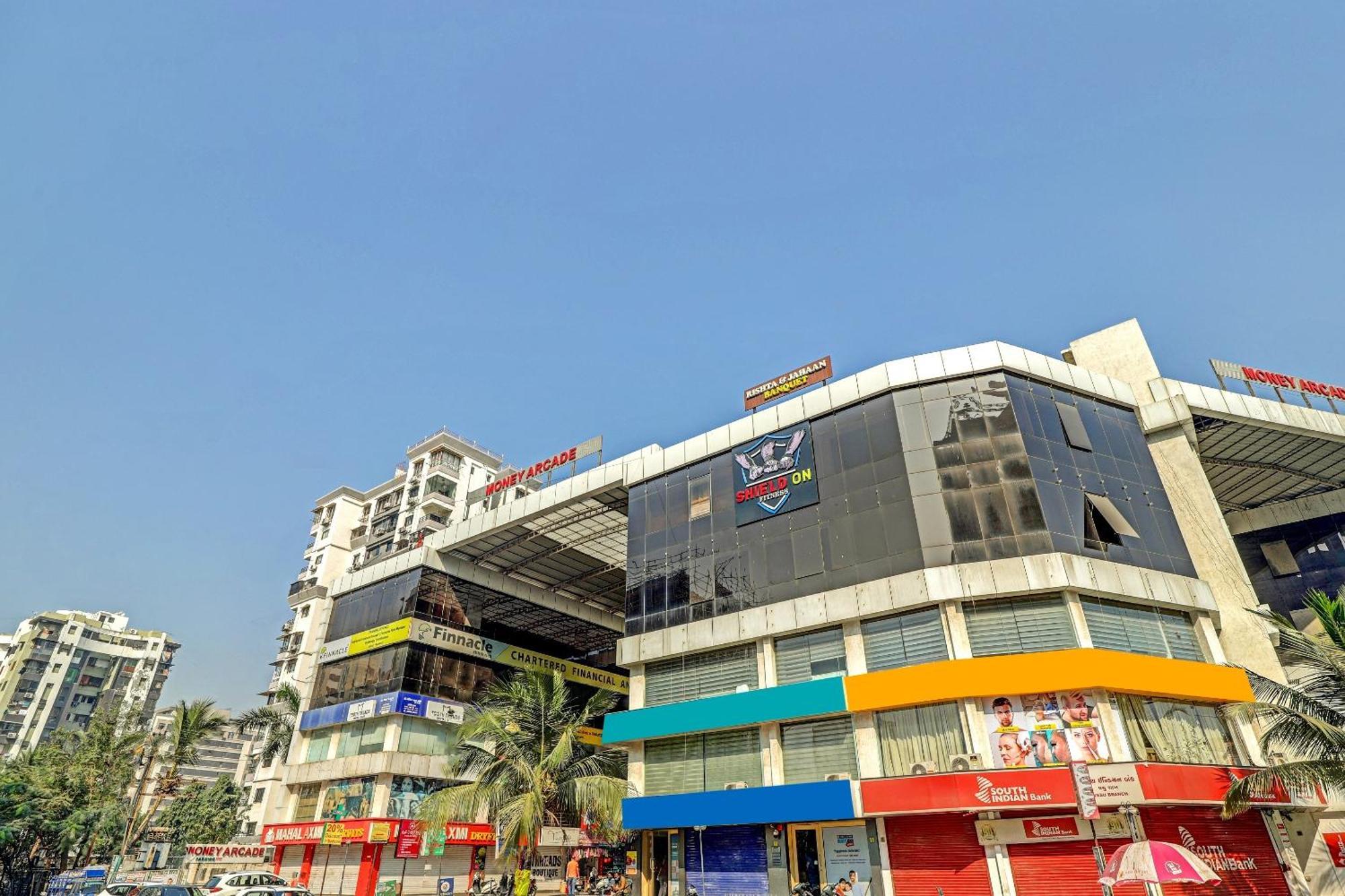 Hotel O Rishta And Jahan Banquet And Rooms Bhatha Eksteriør bilde